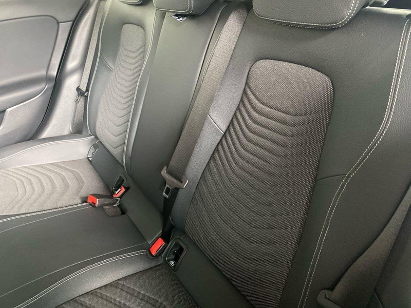 Mercedes-Benz CLA Shooting Brake usata a Bergamo (12)