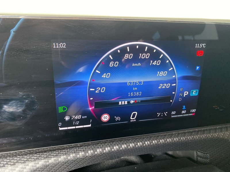 Mercedes-Benz CLA Shooting Brake usata a Bergamo (15)