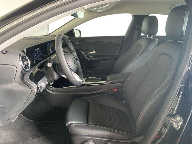 Mercedes-Benz CLA Shooting Brake usata a Bergamo (8)