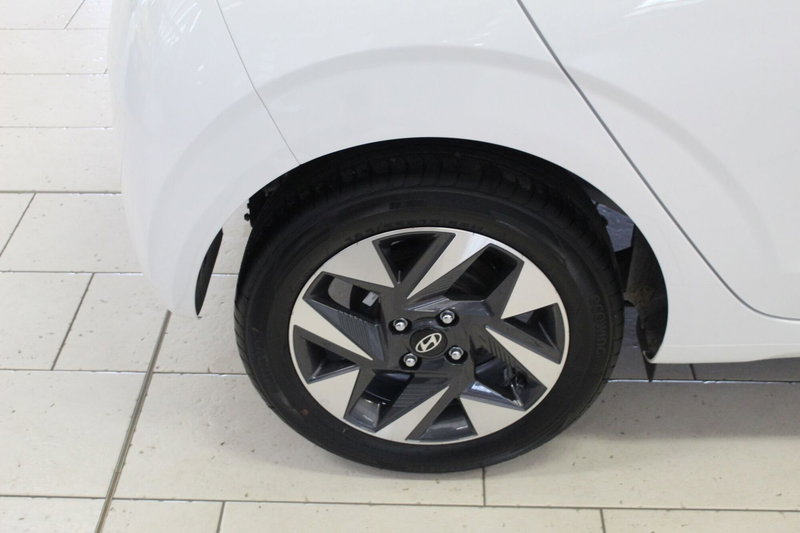 Hyundai i10 usata a Cremona (7)