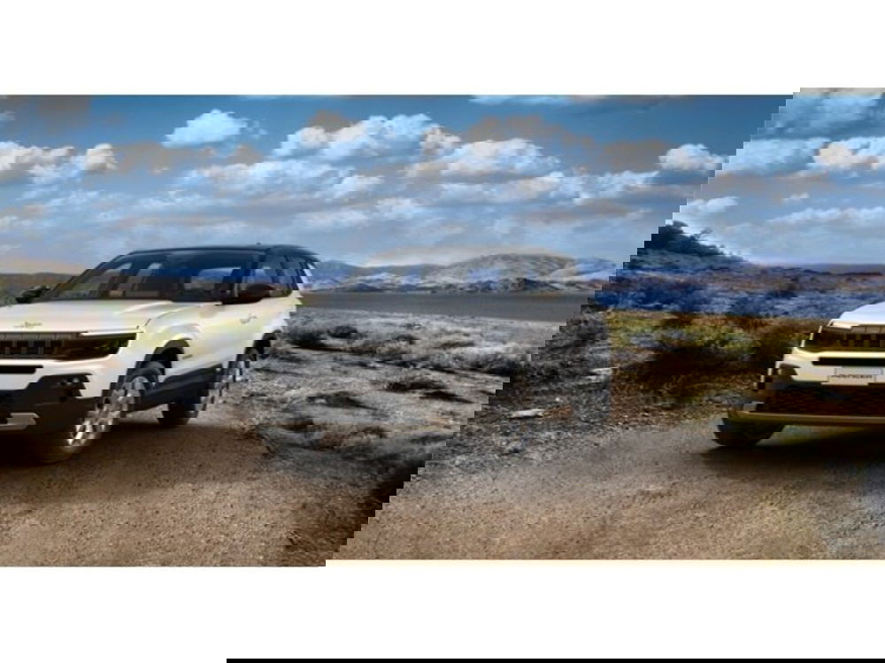 Jeep Avenger nuova a Siena