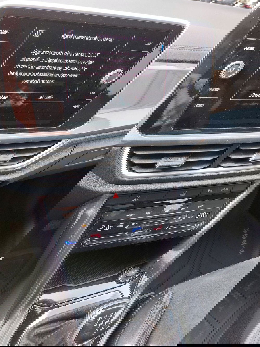 Volkswagen T-Roc usata a Imperia (3)