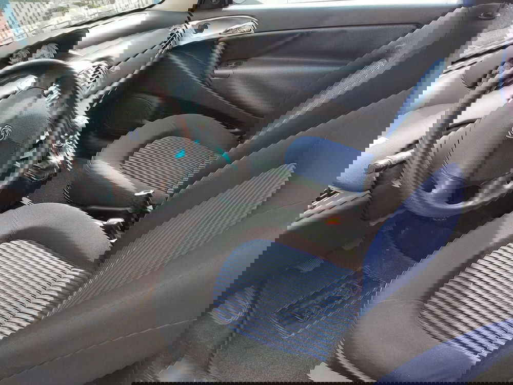 Lancia Ypsilon usata a Imperia (3)