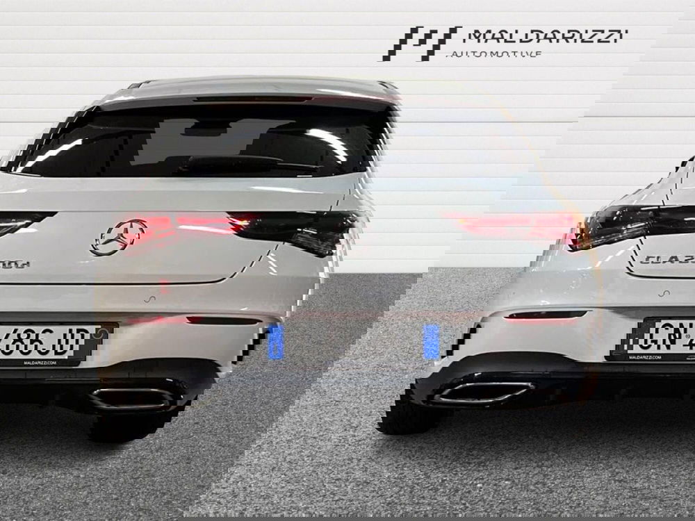 Mercedes-Benz CLA Shooting Brake usata a Bari (3)