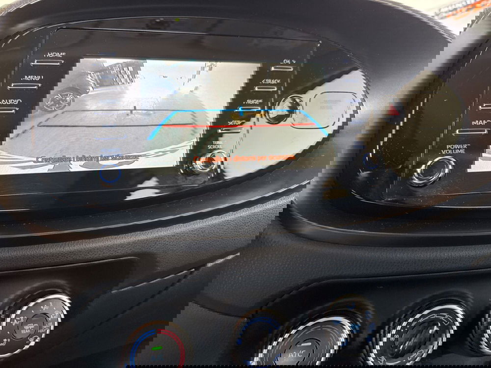 Toyota Aygo X usata a Ferrara (10)