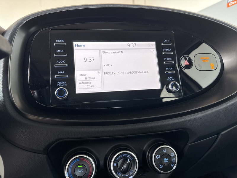 Toyota Aygo X usata a Ferrara (11)