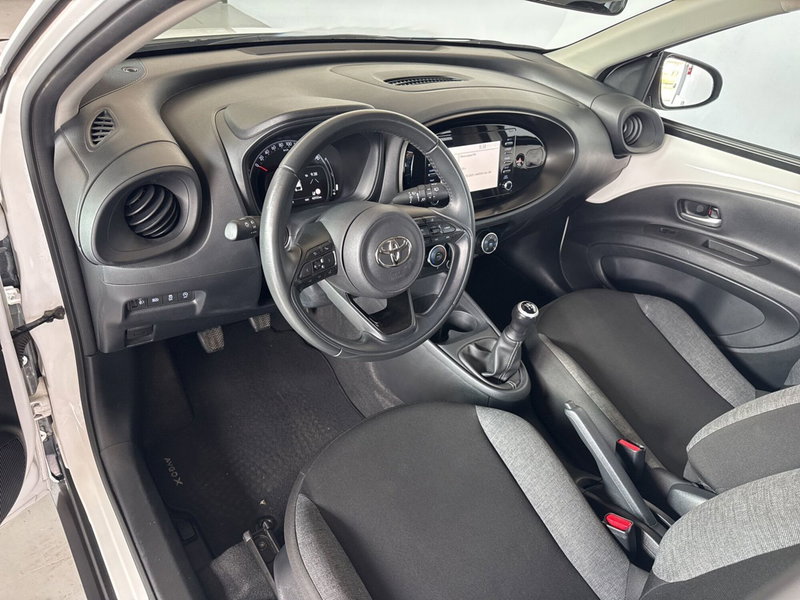 Toyota Aygo X usata a Ferrara (9)