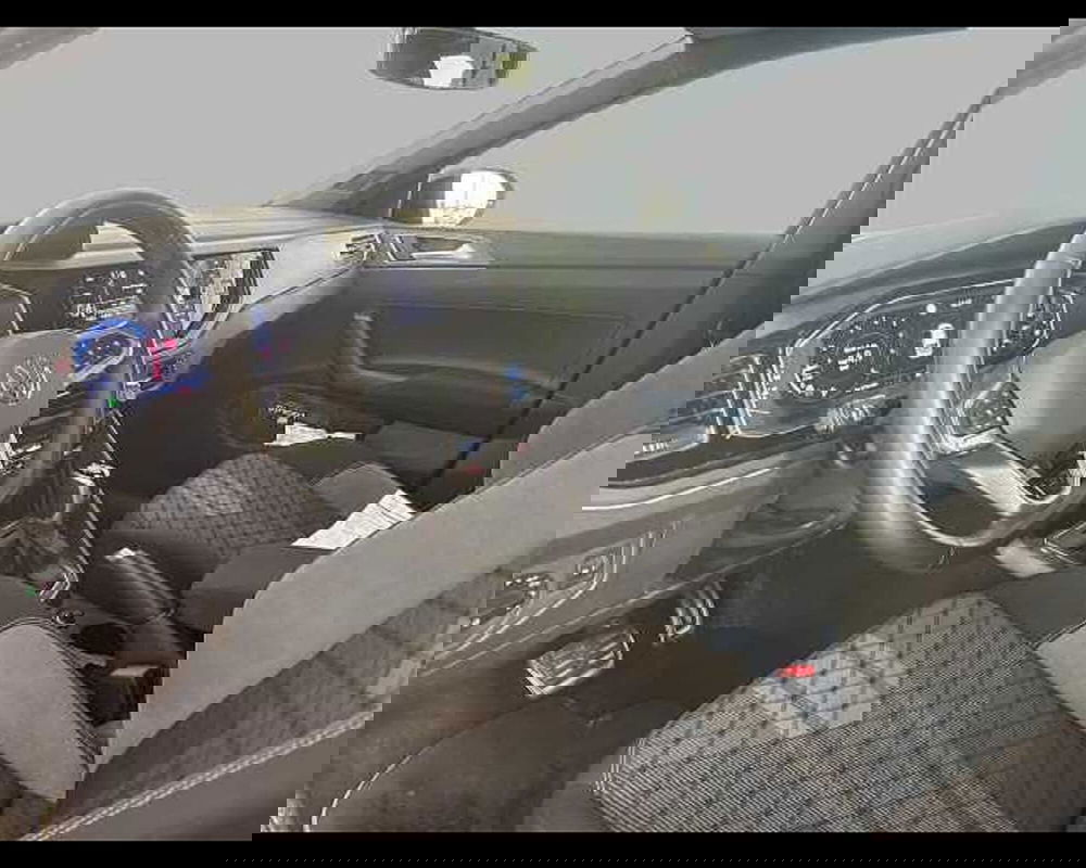 Volkswagen Taigo usata a Roma (10)