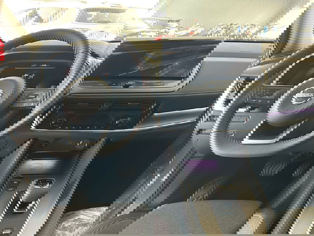 Nissan Qashqai nuova a Ferrara (11)