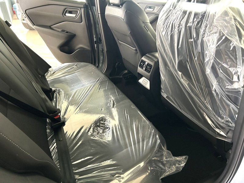 Nissan Qashqai nuova a Ferrara (13)