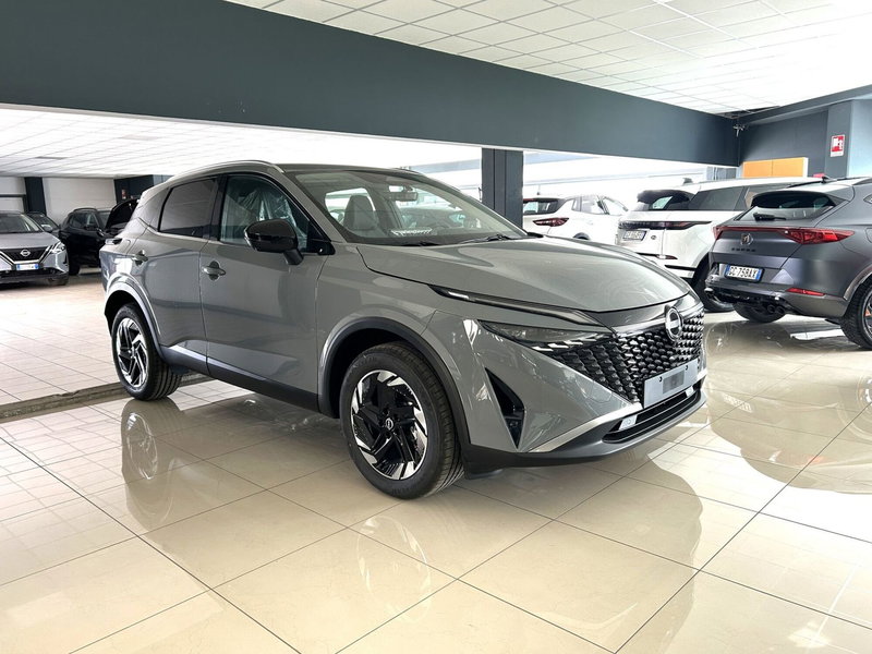 Nissan Qashqai nuova a Ferrara (3)