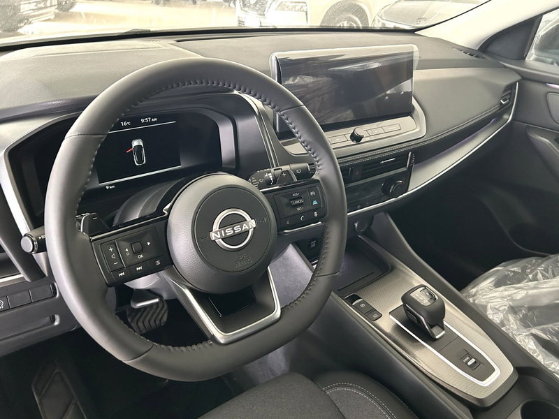 Nissan Qashqai nuova a Ferrara (9)