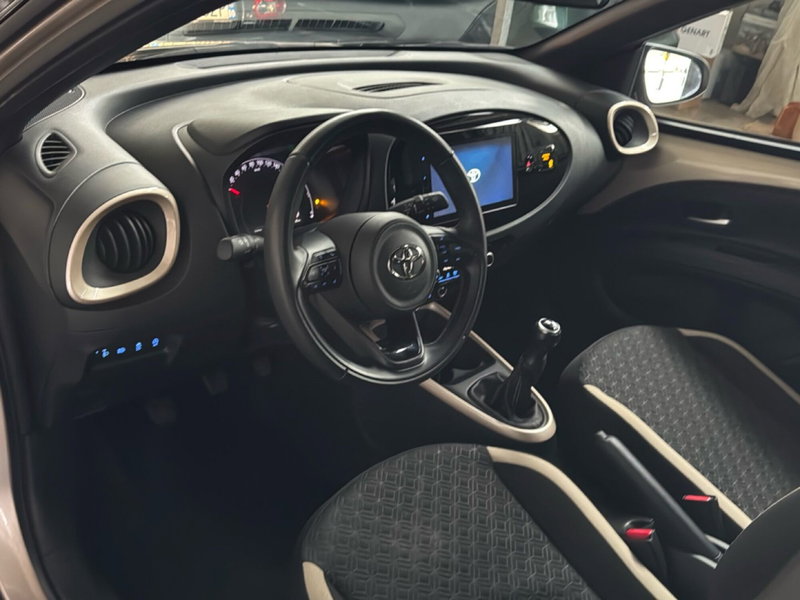 Toyota Aygo X usata a Ferrara (10)