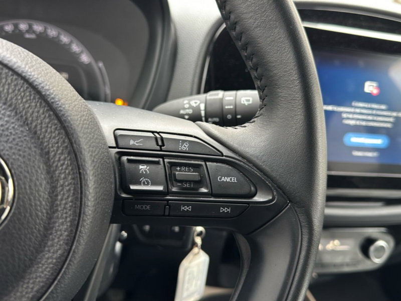 Toyota Aygo X usata a Ferrara (16)