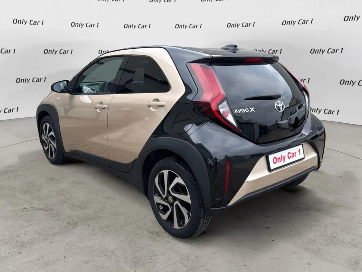 Toyota Aygo X usata a Ferrara (4)