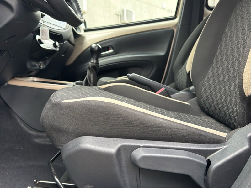 Toyota Aygo X usata a Ferrara (8)