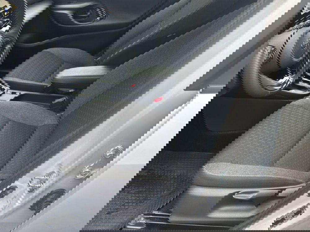 Toyota Yaris Cross usata a Ferrara (11)