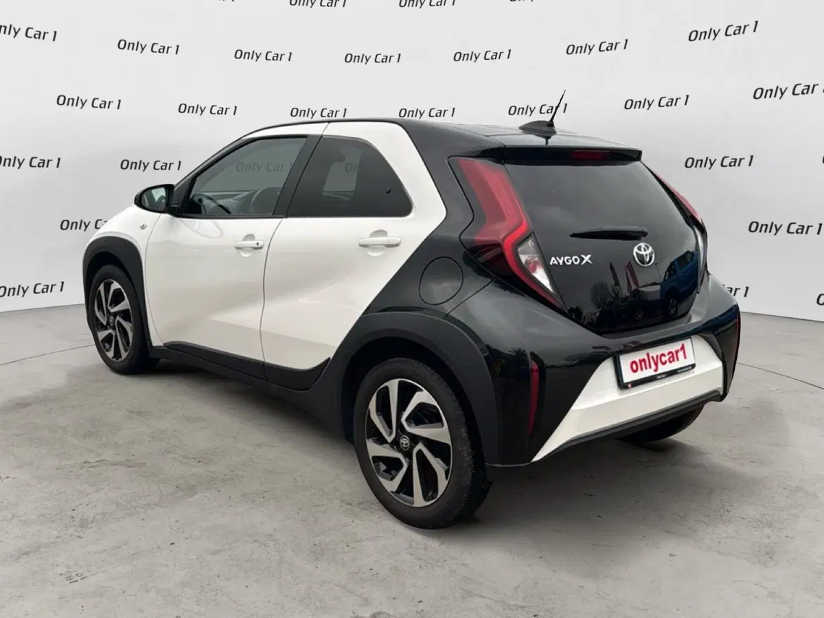 Toyota Aygo X usata a Ferrara (5)