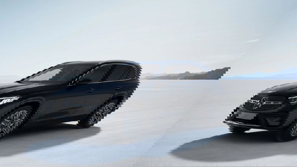 Mercedes-Benz GLC SUV nuova a Chieti