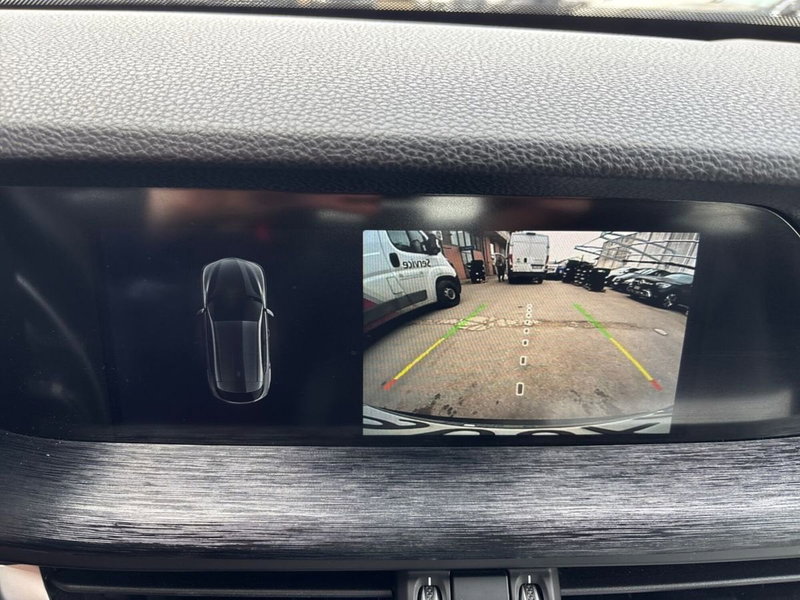 Alfa Romeo Stelvio usata a Pescara (10)
