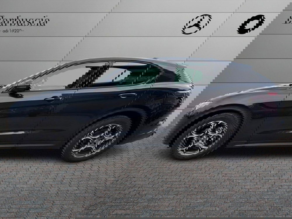 Alfa Romeo Stelvio usata a Pescara (5)