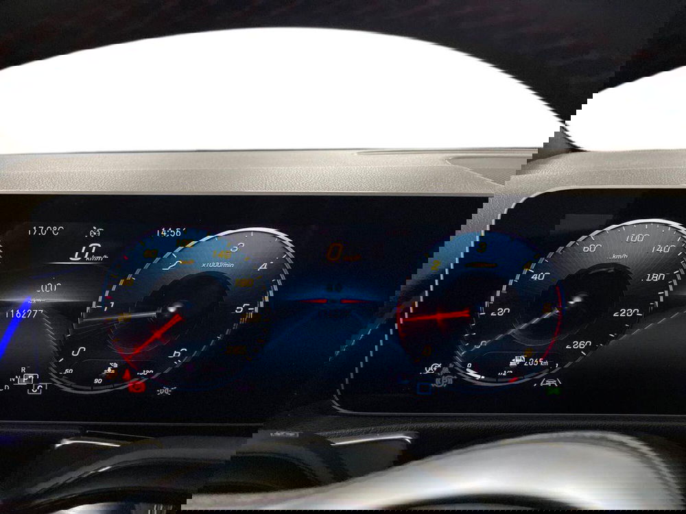 Mercedes-Benz GLB usata a Ancona (9)