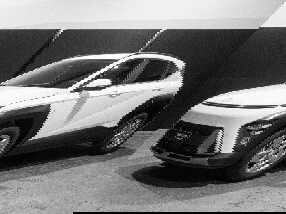 Hyundai Kona nuova a Macerata