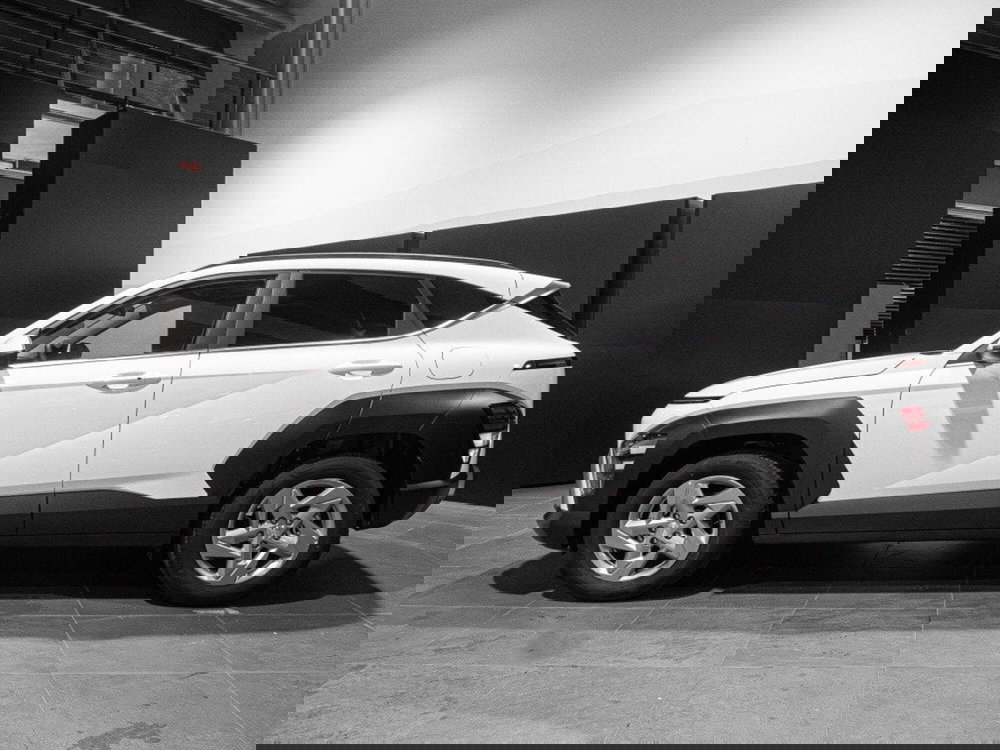 Hyundai Kona nuova a Macerata (2)