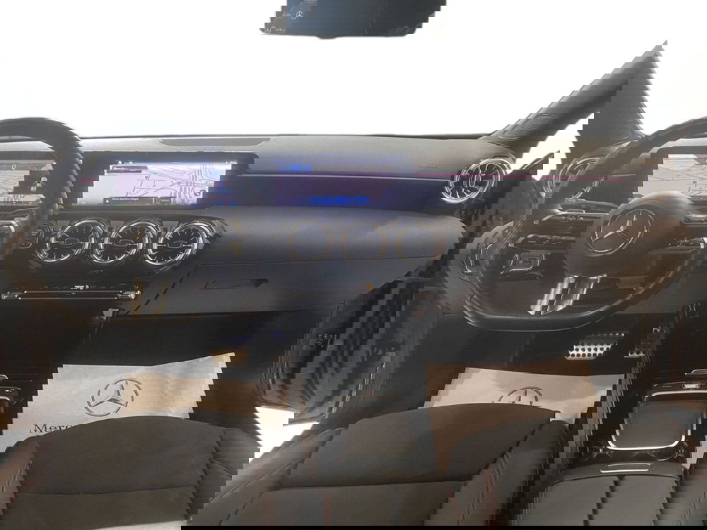 Mercedes-Benz Classe A usata a Napoli (11)