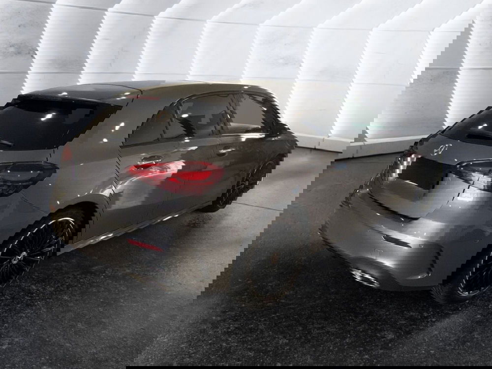 Mercedes-Benz Classe A usata a Napoli (7)