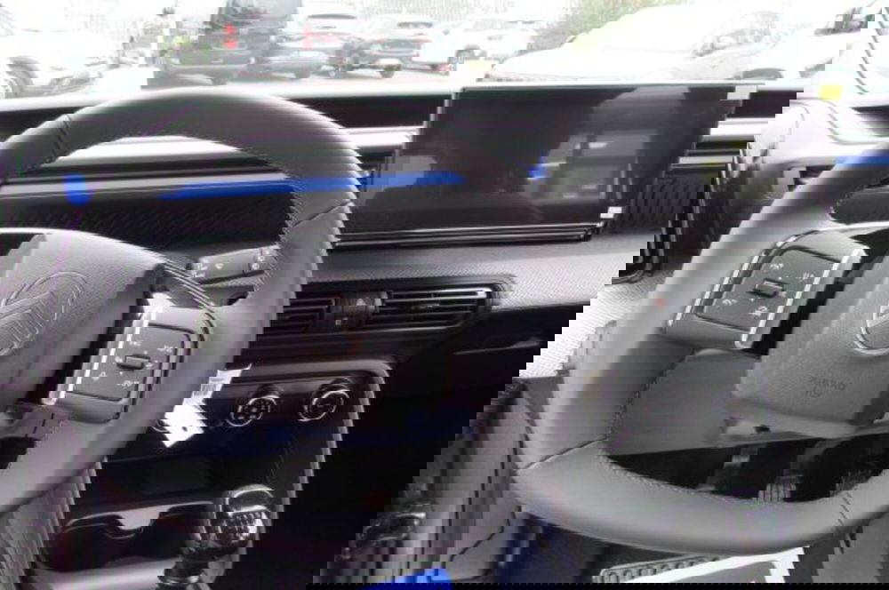 Citroen C3 Aircross nuova a Milano (10)