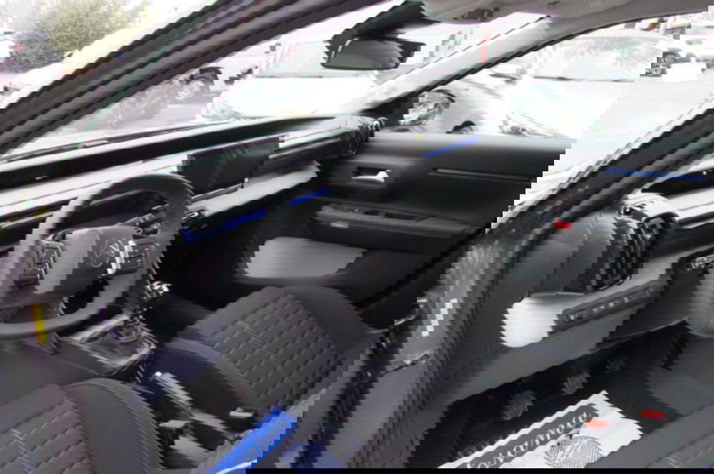 Citroen C3 Aircross nuova a Milano (9)