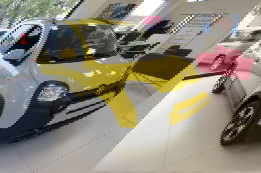 Fiat Panda nuova a Milano (2)