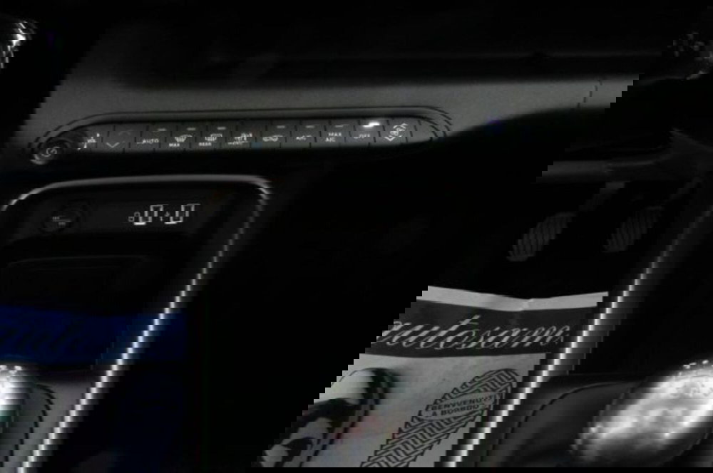 Jeep Avenger usata a Milano (10)