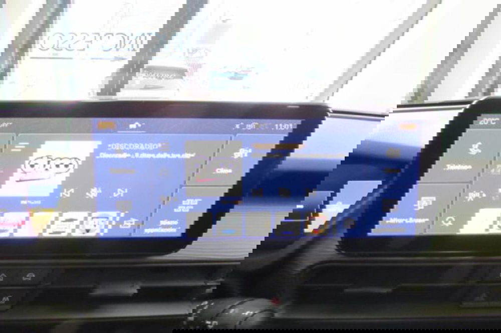 Jeep Avenger usata a Milano (9)