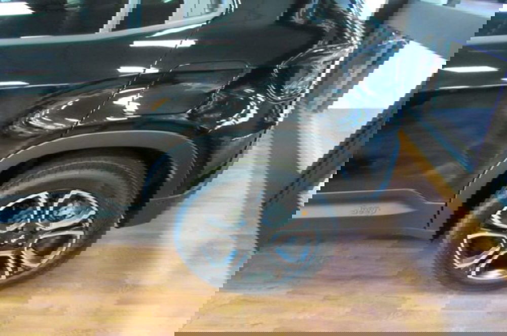 Jeep Avenger nuova a Milano (5)