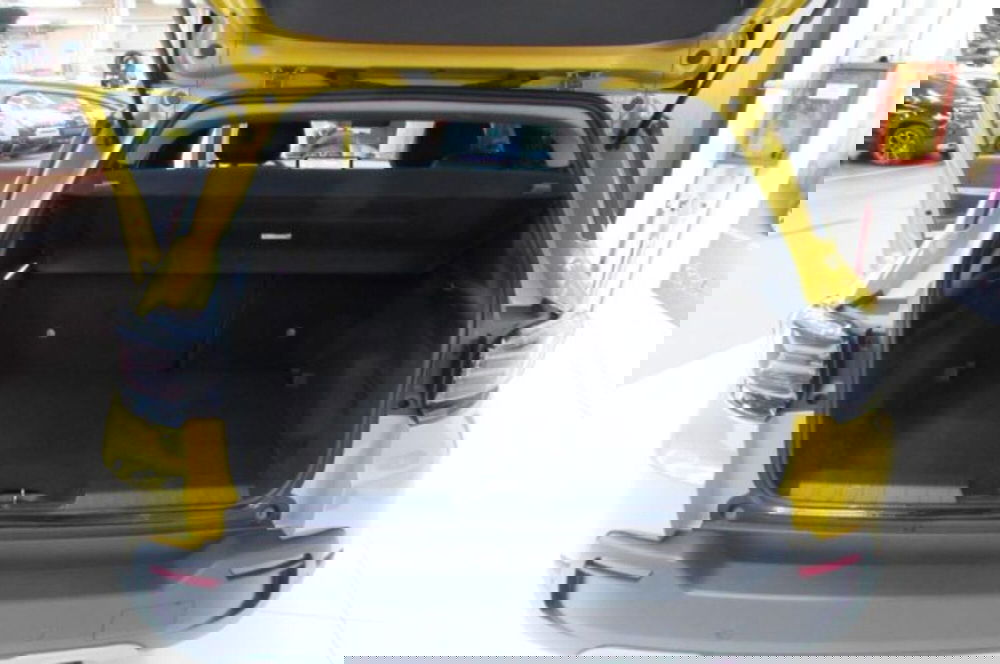 Jeep Avenger usata a Milano (14)