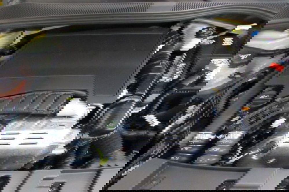 Jeep Avenger usata a Milano (18)