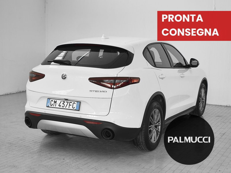 Alfa Romeo Stelvio usata a Prato (3)