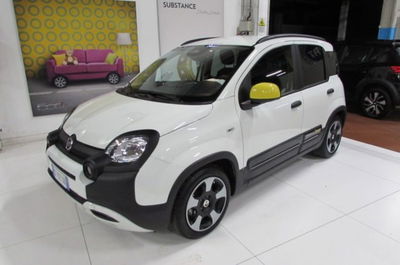 Fiat Panda Cross 1.0 firefly hybrid Cross s&amp;s 70cv 5p.ti del 2025 usata a Rho