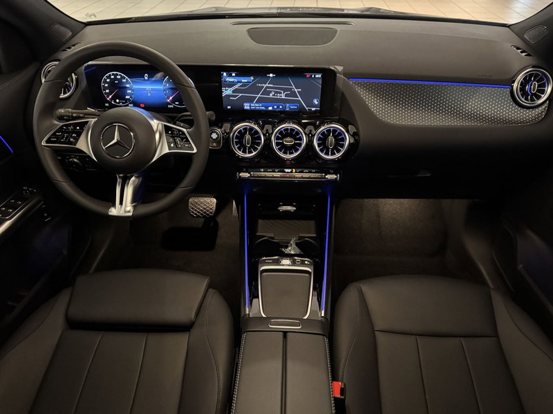 Mercedes-Benz GLA SUV nuova a Messina (11)