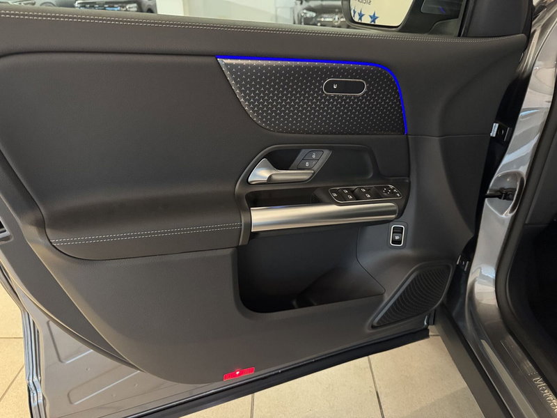 Mercedes-Benz GLA SUV nuova a Messina (6)