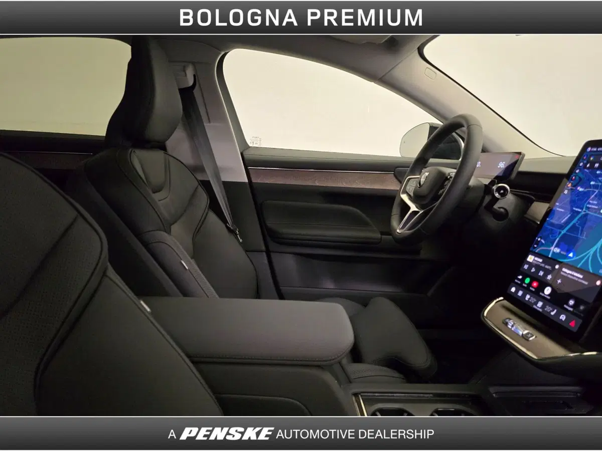 Volvo ES90 nuova a Bologna (3)