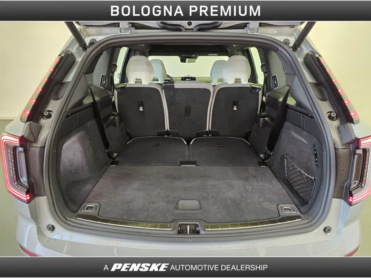 Volvo EX90 nuova a Bologna (10)