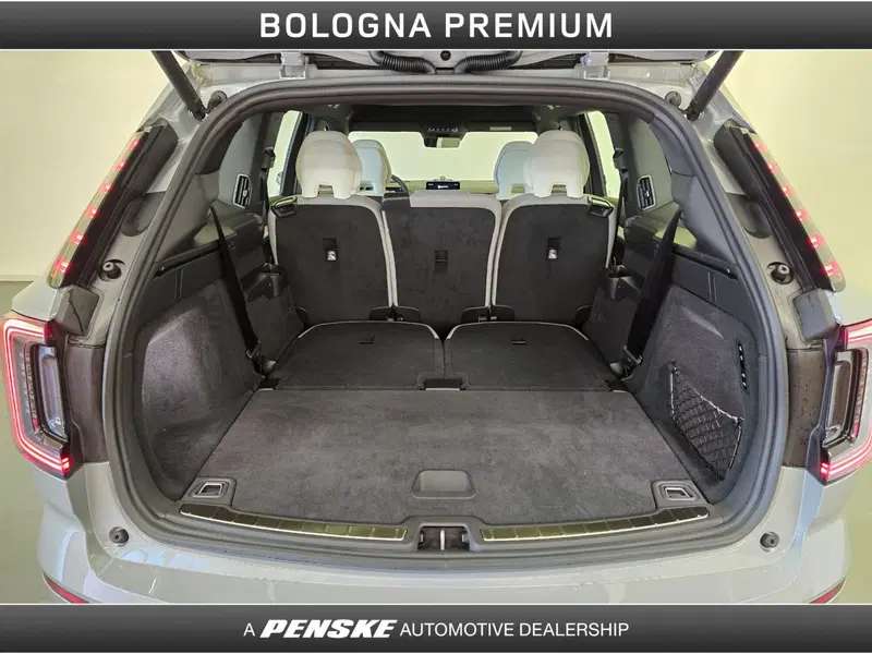 Volvo EX90 nuova a Bologna (10)