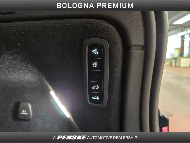Volvo EX90 nuova a Bologna (12)