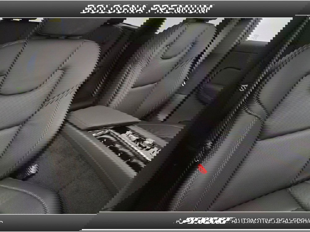 Volvo XC60 nuova a Bologna (19)