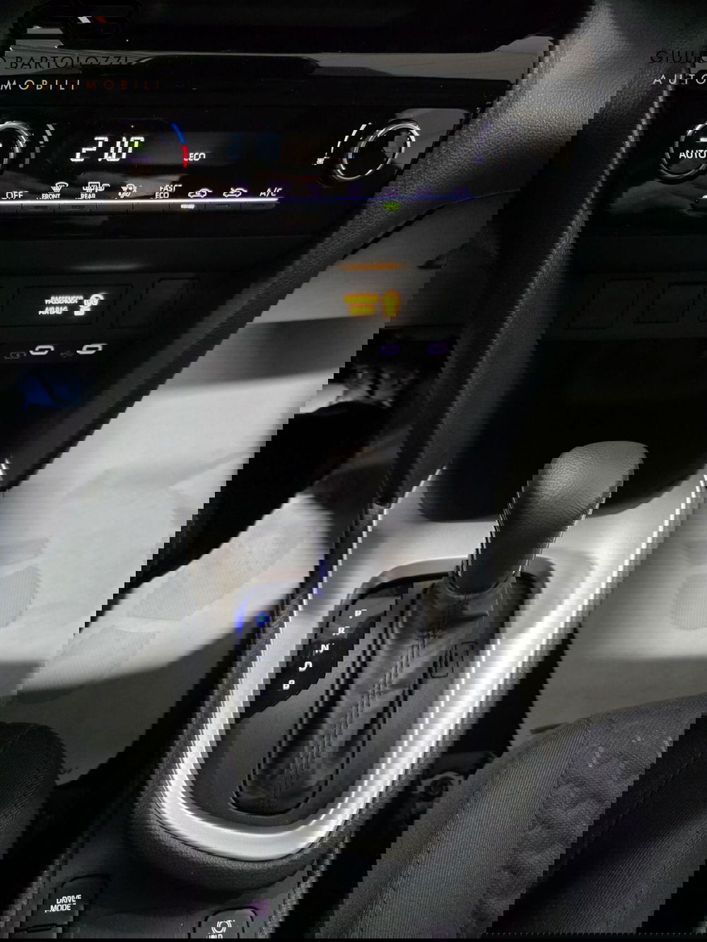 Toyota Yaris Cross usata a Prato (12)