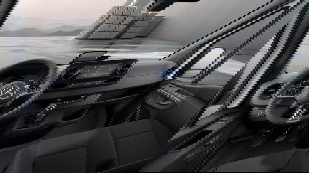 Mercedes-Benz Sprinter nuova a Milano (5)