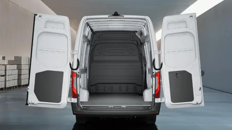 Mercedes-Benz Sprinter nuova a Milano (7)